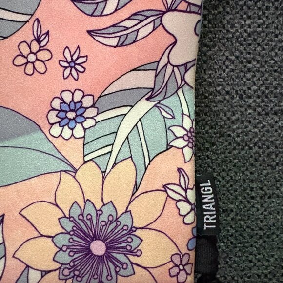 Triangl  Women Size Small Neoprene Swimsuit With Bag - Picture 11 of 11